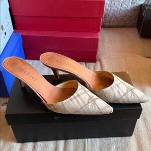 Burberry Check Pattern Beige Heels
